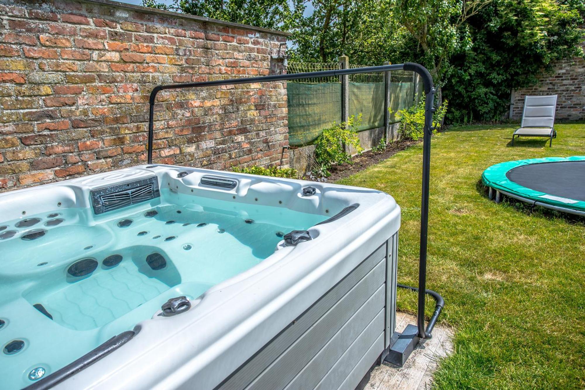 Maison Remi - 12 Pers & Hotspa In The Garden